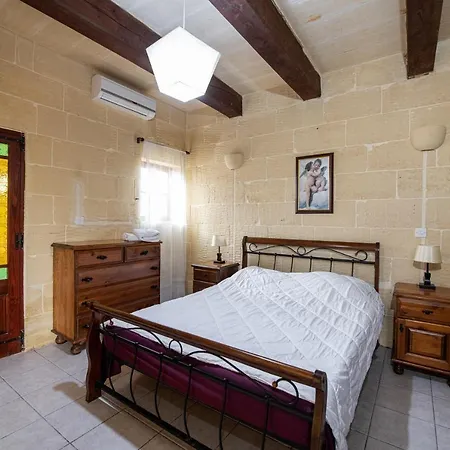 Holiday home Ta Gorga Farmhouse With Private Pool